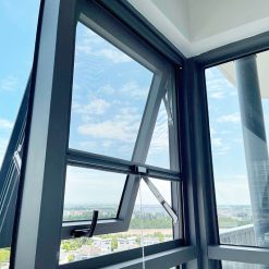 cửa lưới chống muỗi tự cuốn hòa phát màu ghi TC02