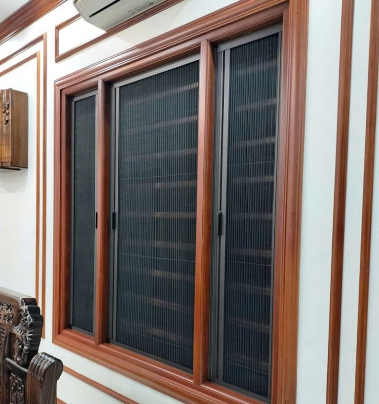 cửa lưới chống muỗi tại Long Biên