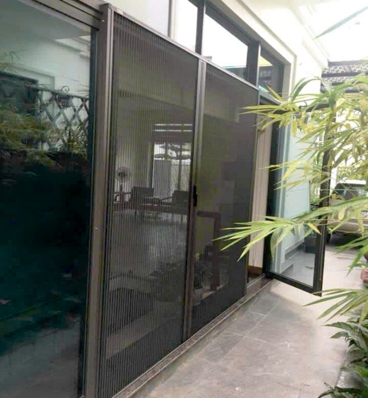 cửa lưới chống muỗi tai Tây Hồ