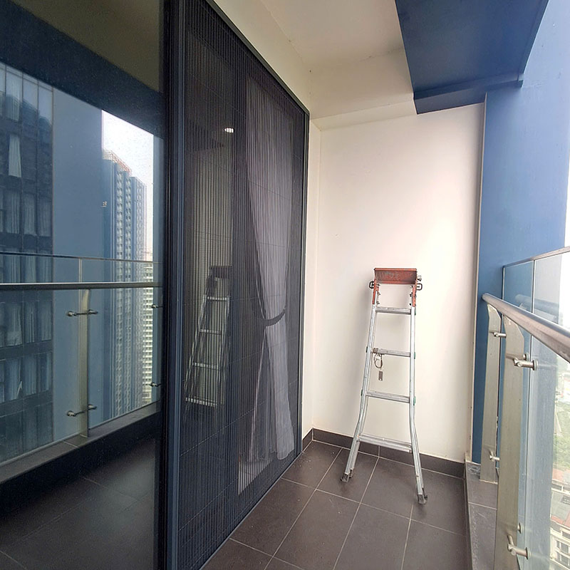 cửa chống muỗi , côn trùng lắp cho chung cư tại tây hồ 