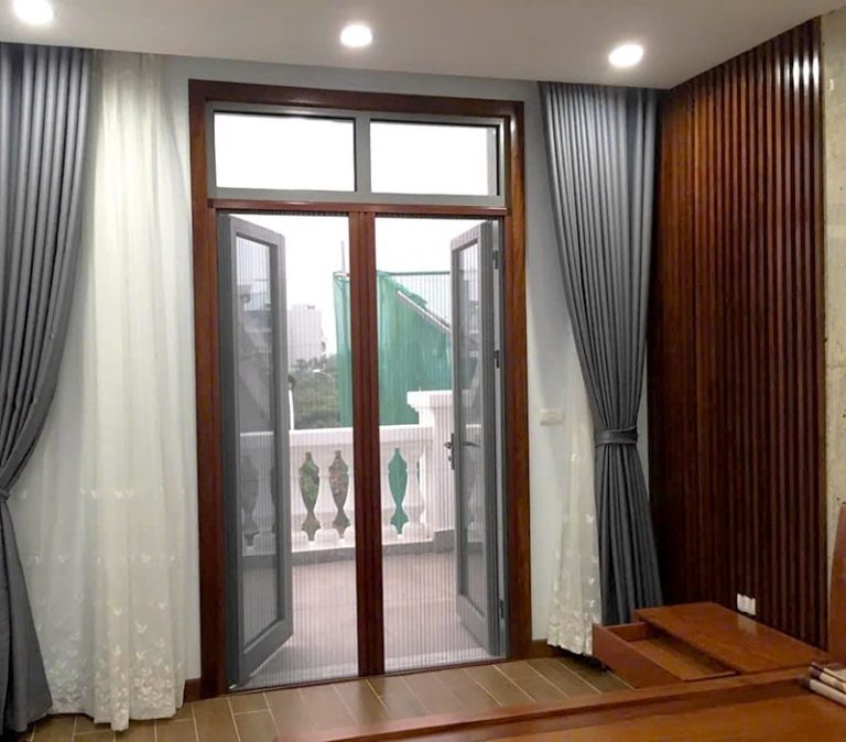Cửa lưới chống muỗi lắp đặt tại Vĩnh Phúc