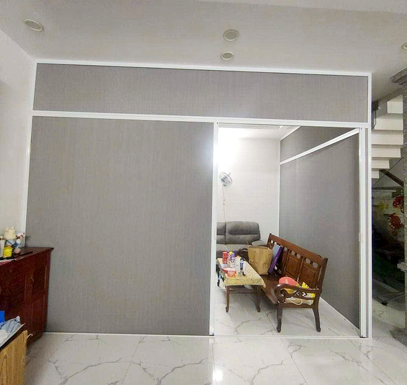 Vách chia phòng bếp và phòng khách tại đông anh