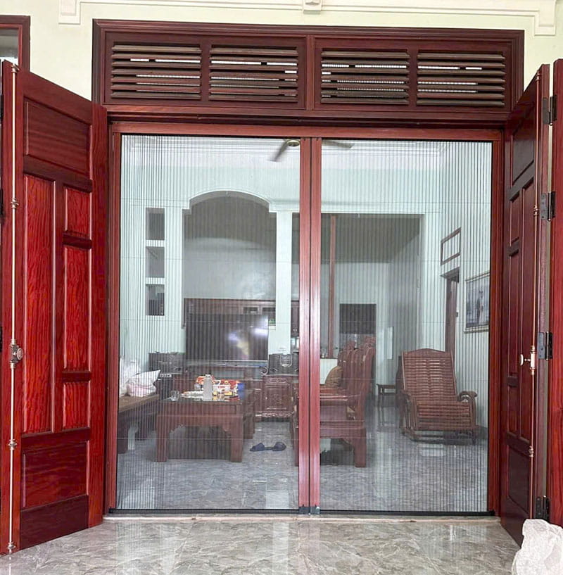 Cửa lưới chống muỗi giúp bảo vệ sức khỏe gia đình, ngăn côn trùng xâm nhập hiệu quả