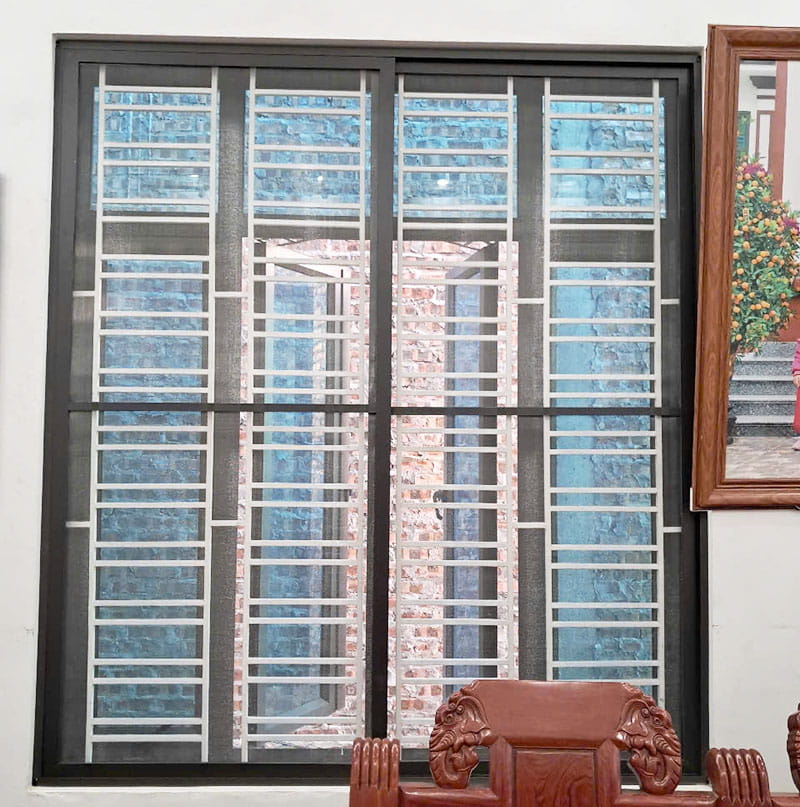 cửa chống muỗi lùa ngang sợi inox tại Hải Dương