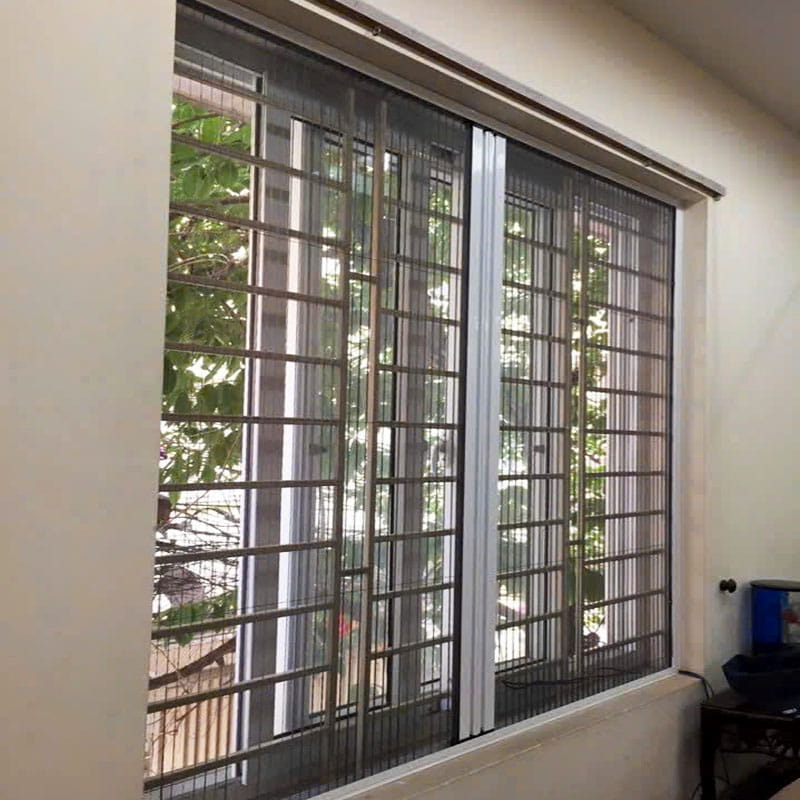 cửa chống muỗi xếp lắp tại Hoài Đức 